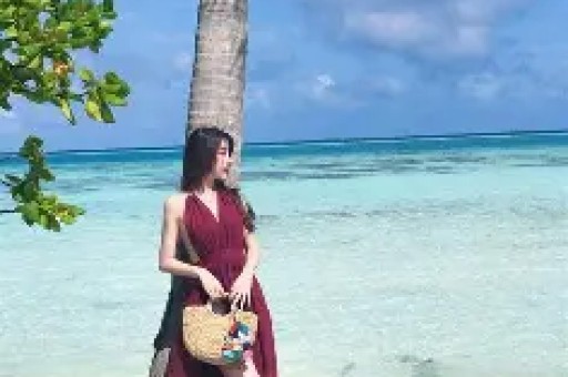 只造势、不担责财经网红“割韭菜”不能股民买单 黄河时评